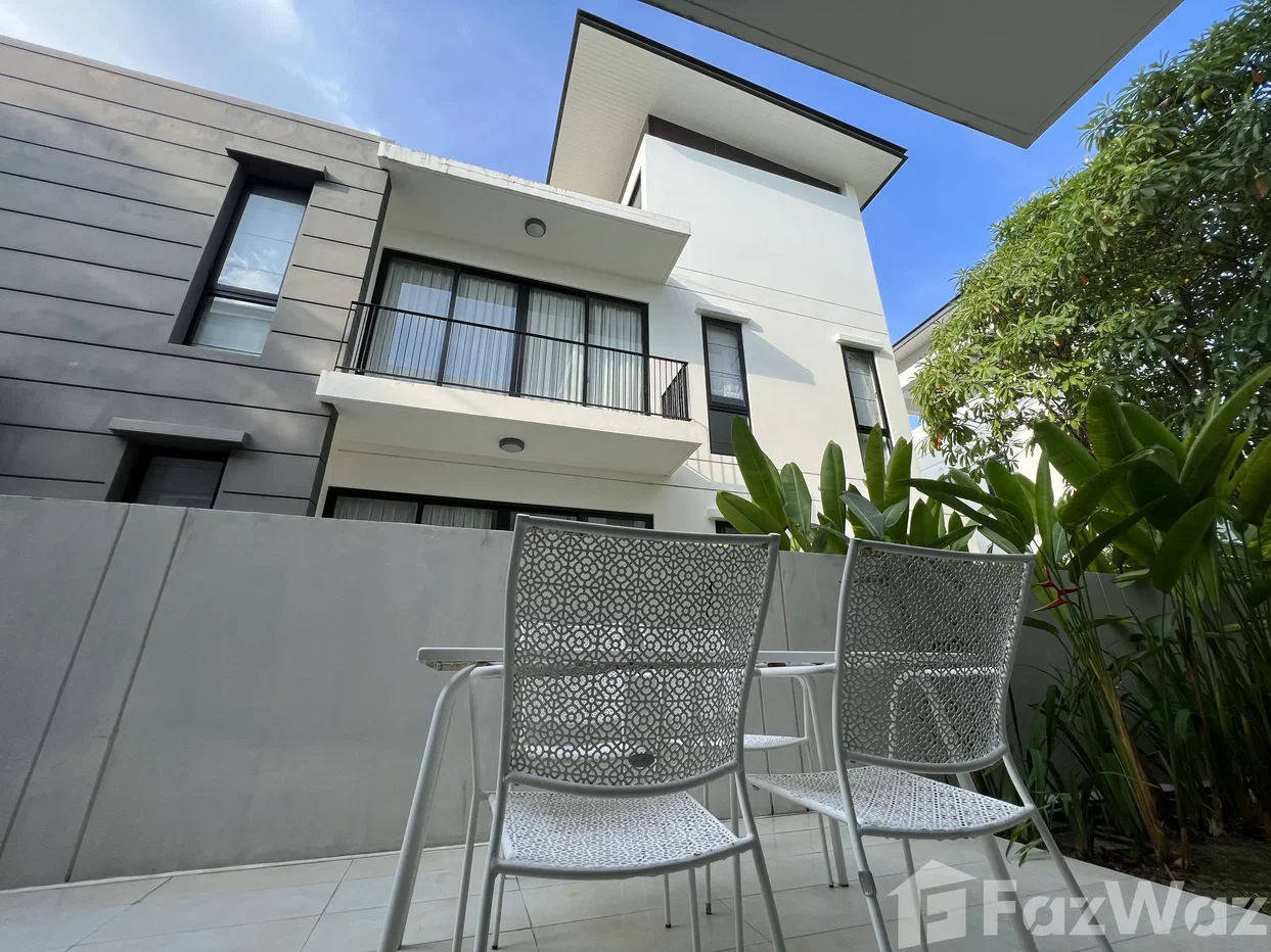 รูป Verdant Seclusion — A Garden Villa of Timeless Tropical Calm 6401878 - รูปที่ 28/33