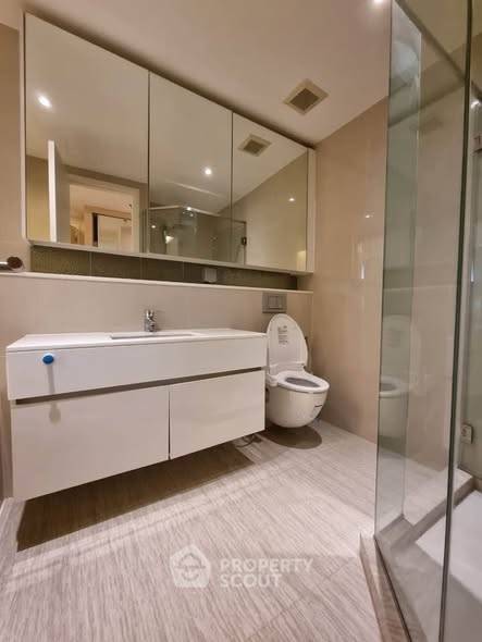 picture 2-BR Condo at H Sukhumvit 43 near BTS Phrom Phong (ID 2732296) - 4/8