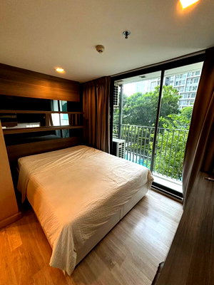 Condos for rent : P-51201 — For Rent: Ideo Mobi Sukhumvit Condo 5th Floor Building B Duplex Unit Near BTS On Nut. 085-592-2897 Line: @easythaihome