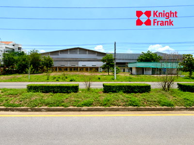 โรงงาน เมืองลำพูน ลำพูน : ขายที่ดินพร้อมโกดัง 20 ไร่ ใกล้เครือสหพัฒน์ลำพูน ถนนเลี่ยงเมืองป่าซาง (ทล.116)