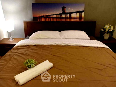 คอนโดให้เช่า : ติด BTS เอกมัย 60 ม. | 2 ห้องนอน Nusasiri Grand Condominium (ID 2726892)