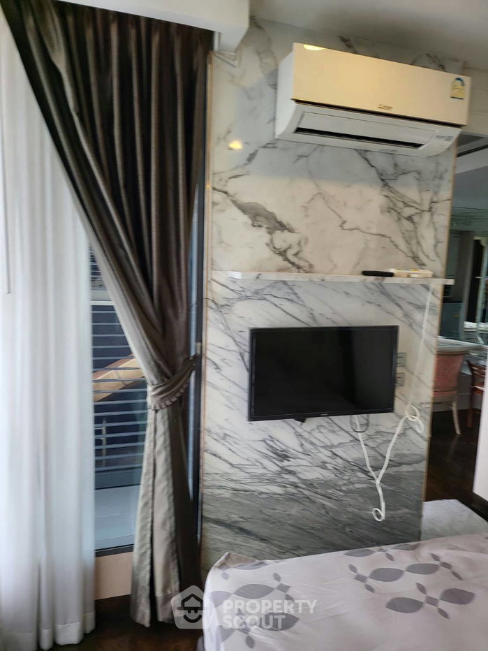 picture 1-BR Condo at The Lumpini 24 near BTS Phrom Phong (ID 2947178) - 11/15