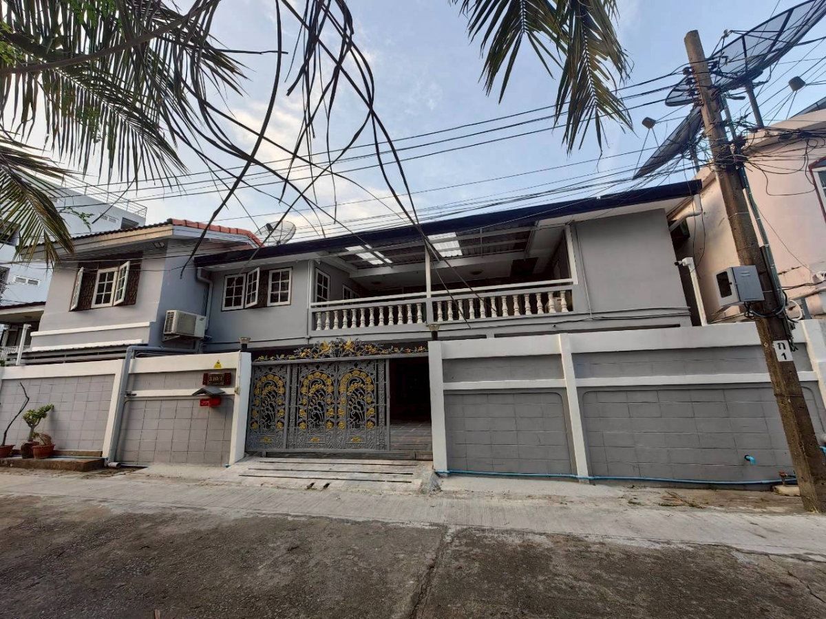 รูป ให้เช่าบ้านเดี่ยว 2 ชั้น ปรีดี 42 แยก 6 ถนนสุขุมวิท 71 **พร้อมเข้าอยู่ Line ID: @ppagent - รูปที่ 2/30