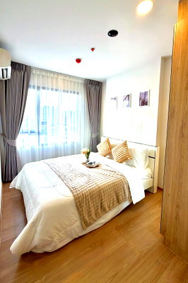 Condos for rent : P-51187 — For Rent: Chewathai Pinklao Condo 11th Floor Near MRT Bang Yi Khan. 085-592-2897 Line: @easythaihome