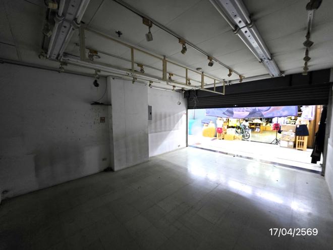 picture OFFICE 23.63 Sq.w. Pom Prap Sattru Phai Bangkok for 3.3M - 7/22