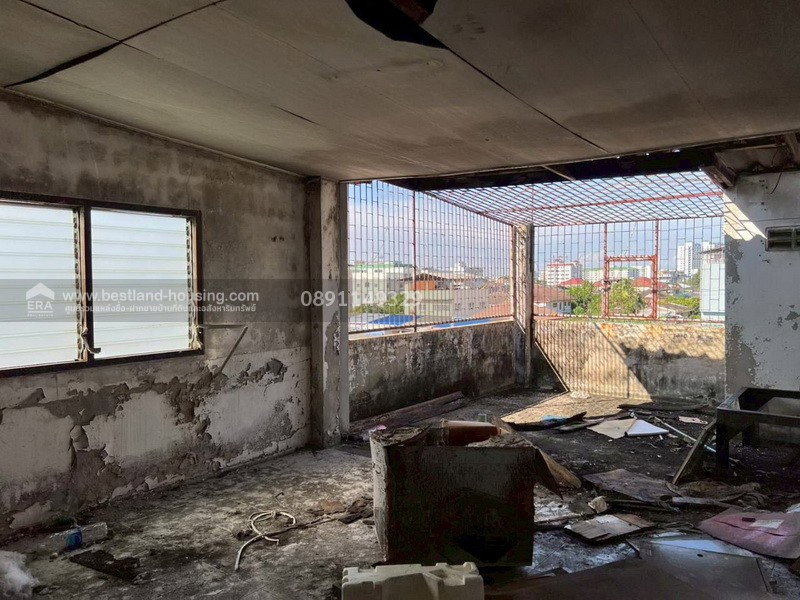 รูป ขายตึกแถว 3.5 ชั้น ทำเลลาดพร้าว 109 ใกล้ รพ.เวชธานี เหมาะค้าขาย / รีโนเวทลงทุน / อยู่อาศัย ทำเลดี ถนนลาดพร้าว ซอย 109 - รูปที่ 12/16