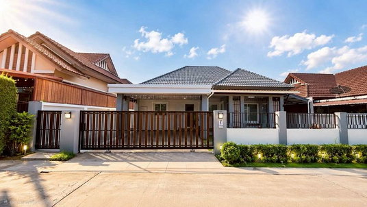 Quality detached houses in a peaceful atmosphere at Sensiri Home - Laem Chabang.