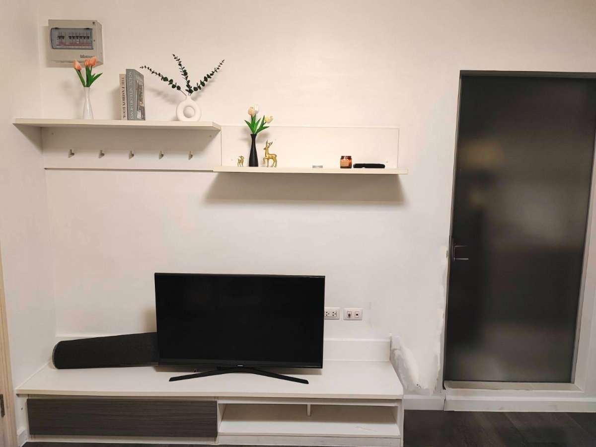 picture Sale D-Condo Nernphra Rayong near Sukhumvit Rd. (Negotiable) - 2/8