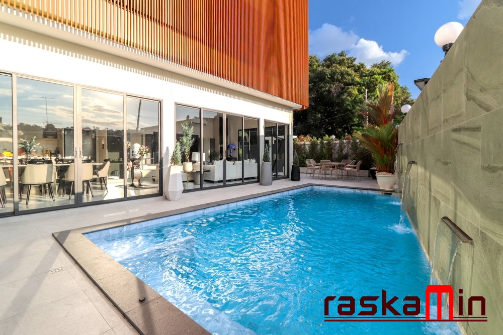 รูป KT0362💎พูลวิลล่าพัทยาใต้ 8 ห้องนอน 105ตรว บ้าน 600ตรม🛋️พร้อมเฟอร์นิเจอร์🏊‍♂️สระว่ายน้ำ ใกล้Walking Street - รูปที่ 1/15