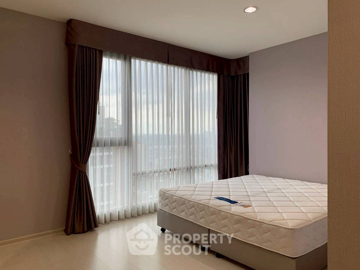 picture 2-BR Condo at Rhythm Sukhumvit 42 near BTS Ekkamai (ID 2948765) - 4/8