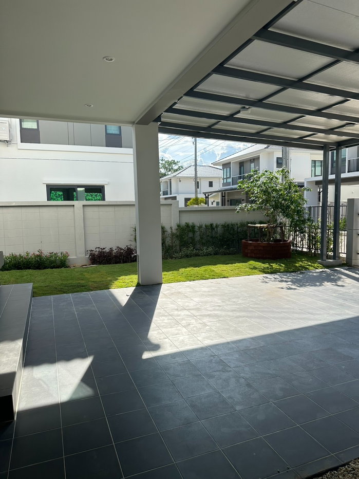picture House in a gated community with 24-hour security. Quiet neighborhood. #A5-H0739 - 21/22