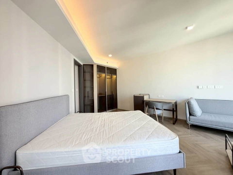 1-BR Condo at Ideo Q Chula Samyan near MRT Sam Yan (ID 2940180)