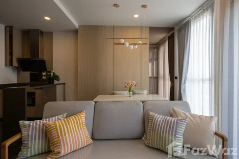 Park Origin Thonglor 6411427