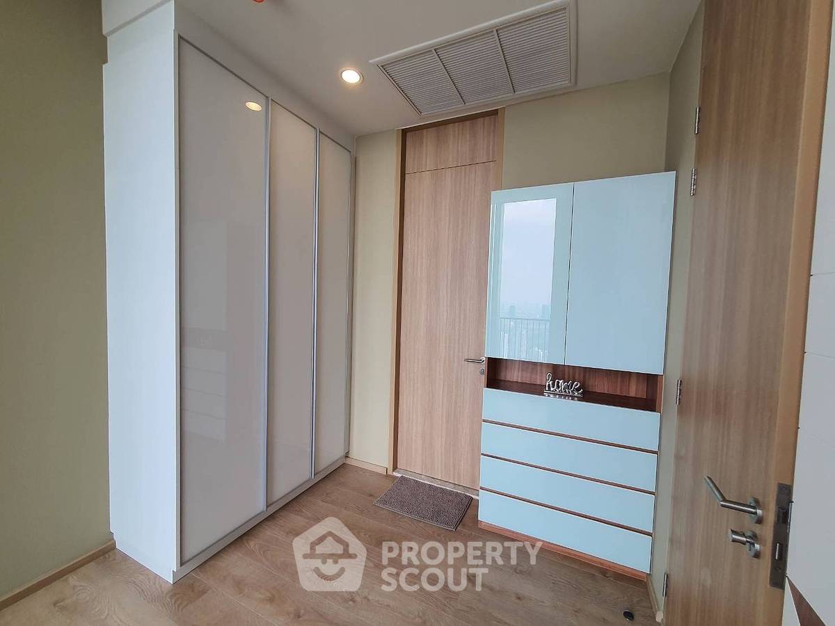 รูป คอนโด 1-ห้องนอน ที่ โนเบิล บีอี ไนน์ทีน สุขุมวิท ใกล้ BTS นานา (ID 1034251) - รูปที่ 8/12