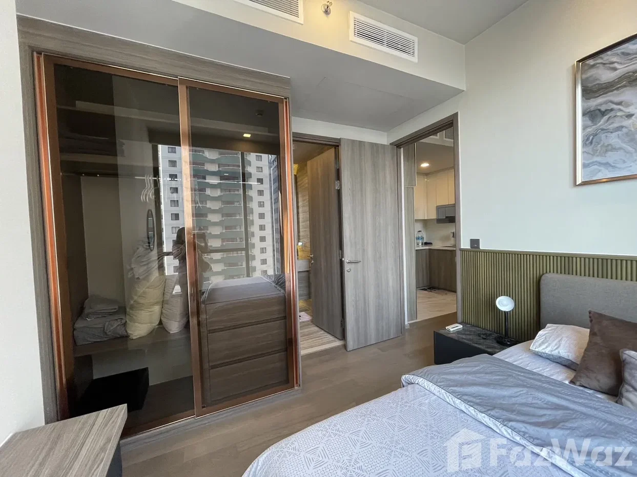 รูป คอนโดให้เช่า 1 ห้องนอน ในโครงการ เซอเลส อโศก 1361414 - รูปที่ 3/6