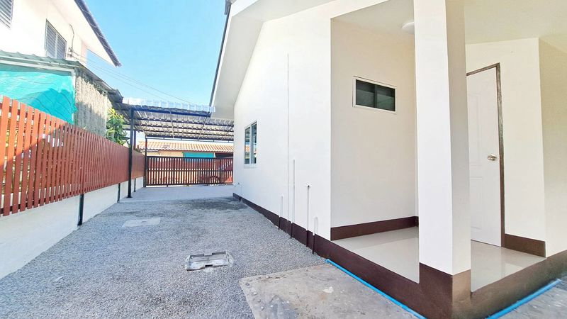 รูป ขายบ้านเดี่ยวสองชั้น รีโนเวทใหม่ ทำเลสันกำแพง #เชียงใหม่ ราคาเพียง 1.35 ล้านบาท #CSP100917 - รูปที่ 16/16