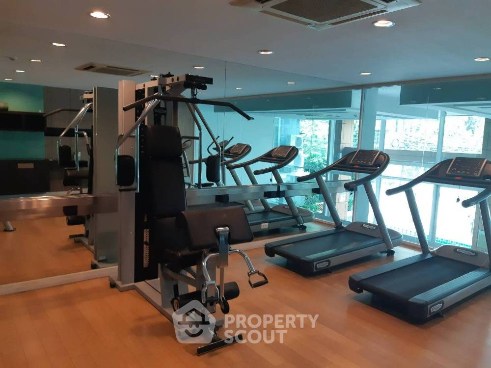 picture 2-BR Condo at Villa Sikhara Condominium close to Phrom Phong (ID 2003278) - 8/23