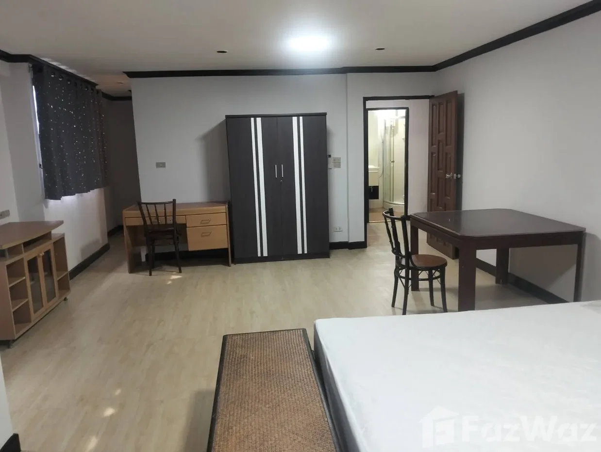 picture Duplex Condo 2bed 3bath Condo for rent at The Winning Tower 6401765 - 16/19