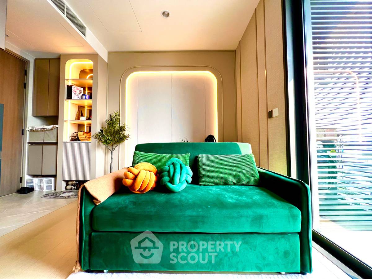 picture 1-BR Condo at The Extro Phayathai–Rangnam near BTS Victory Monument (ID 2191159) - 6/9