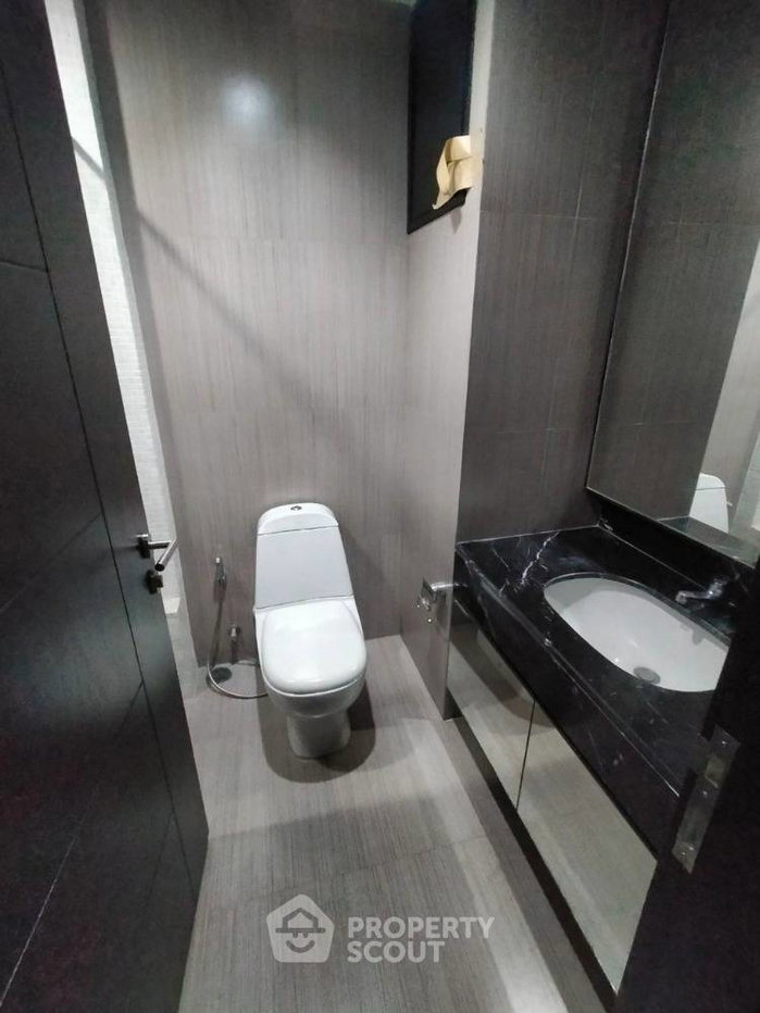 picture 2-BR Condo at Villa Sikhara Condominium close to Phrom Phong (ID 2003278) - 15/23