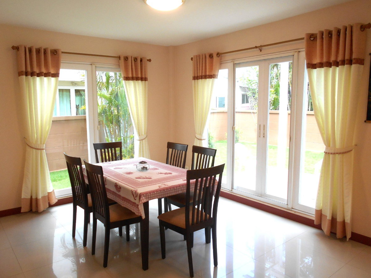 picture  A house two storey for rent with 3 bedrooms,3 toilets and 1 kitchen.  #ADK-H0224 - 4/19