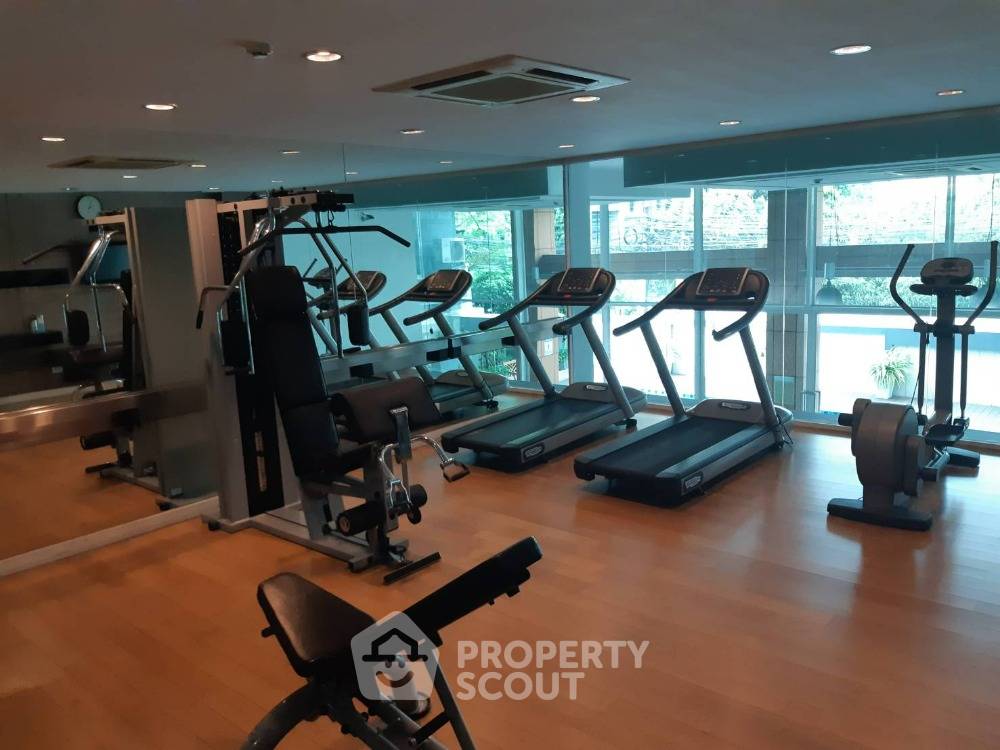 picture 2-BR Condo at Villa Sikhara Condominium close to Phrom Phong (ID 2003278) - 4/23