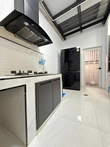 รูป MTR69 ใกล้รถไฟฟ้าสถานีโชคชัย 4 & ภาวนา! ปล่อยเช่าบ้าน Cozy โชคชัย 4 ซอย 30 หลังมุม เฟอร์ครบพร้อมอยู่ - รูปที่ 5/10