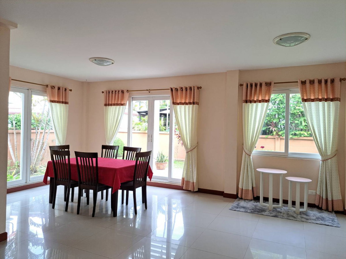 picture  A house two storey for rent with 3 bedrooms,3 toilets and 1 kitchen.  #ADK-H0224 - 3/19