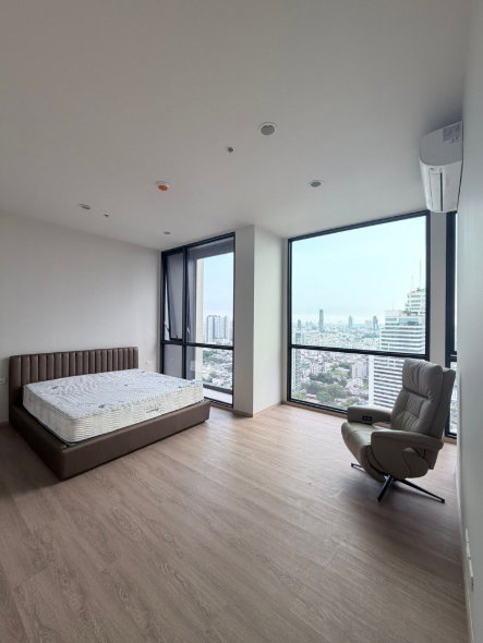 รูป ให้เช่า The Issara Sathorn ห้องสวยมาก น่าอยู่สุด ชั้นสูง วิวเมือง สามารถเพิ่มเฟอร์ได้ พร้อมอยู่ ‼️ DS3239 | Line @Dstay - รูปที่ 7/18