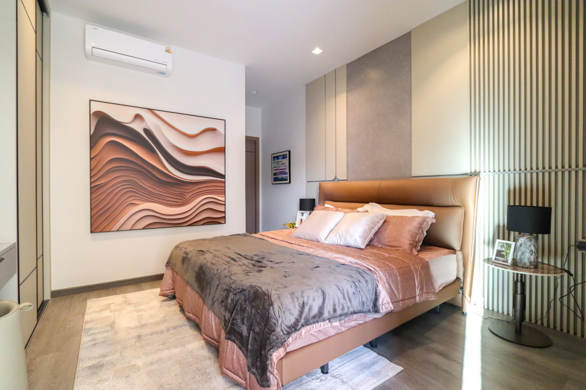 picture Luxury Pool Villa for Sale – Prime Location in North Pattaya - 12/50