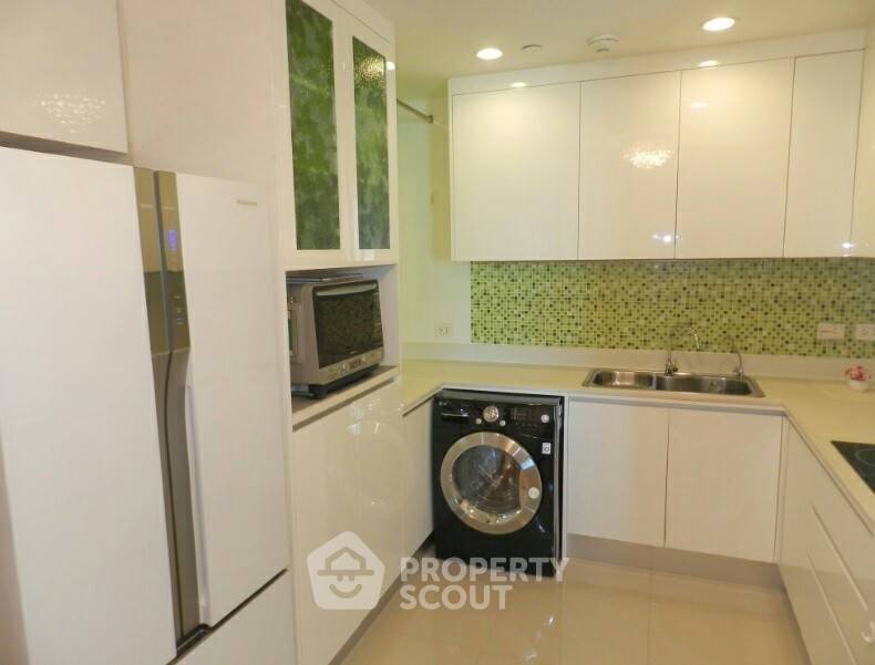 picture 3-BR Condo at Wind Sukhumvit 23 near BTS Asok (ID 2909912) - 4/10