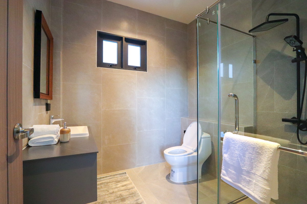 picture Luxury Pool Villa for Sale – Prime Location in North Pattaya - 38/50