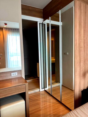 Condos for rent : 🎊 For Rent Condo RHYTHM SATHORN Building 1, Floor 3,1 bed room, Room size 36 sqm