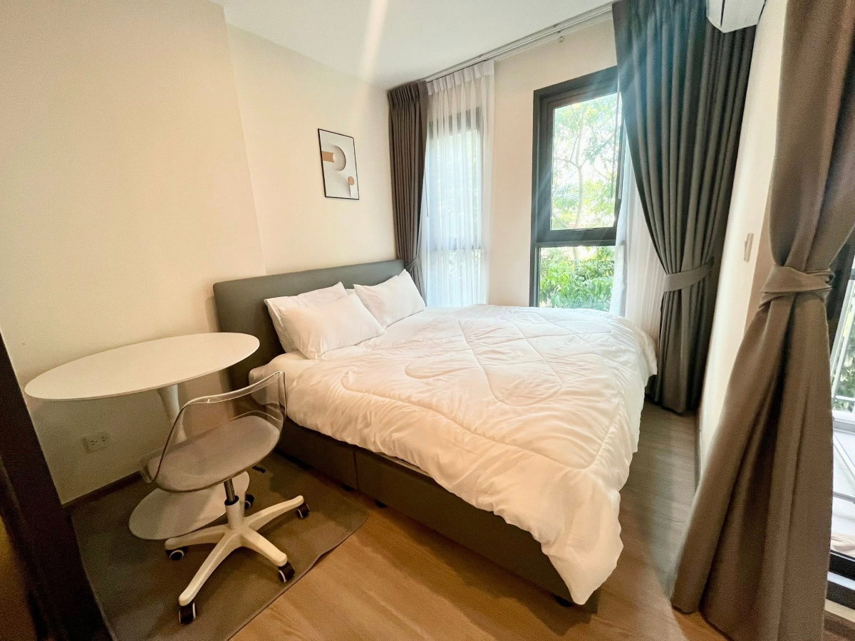 picture Aspire Ratchayothin Condo For Rent - 1/9