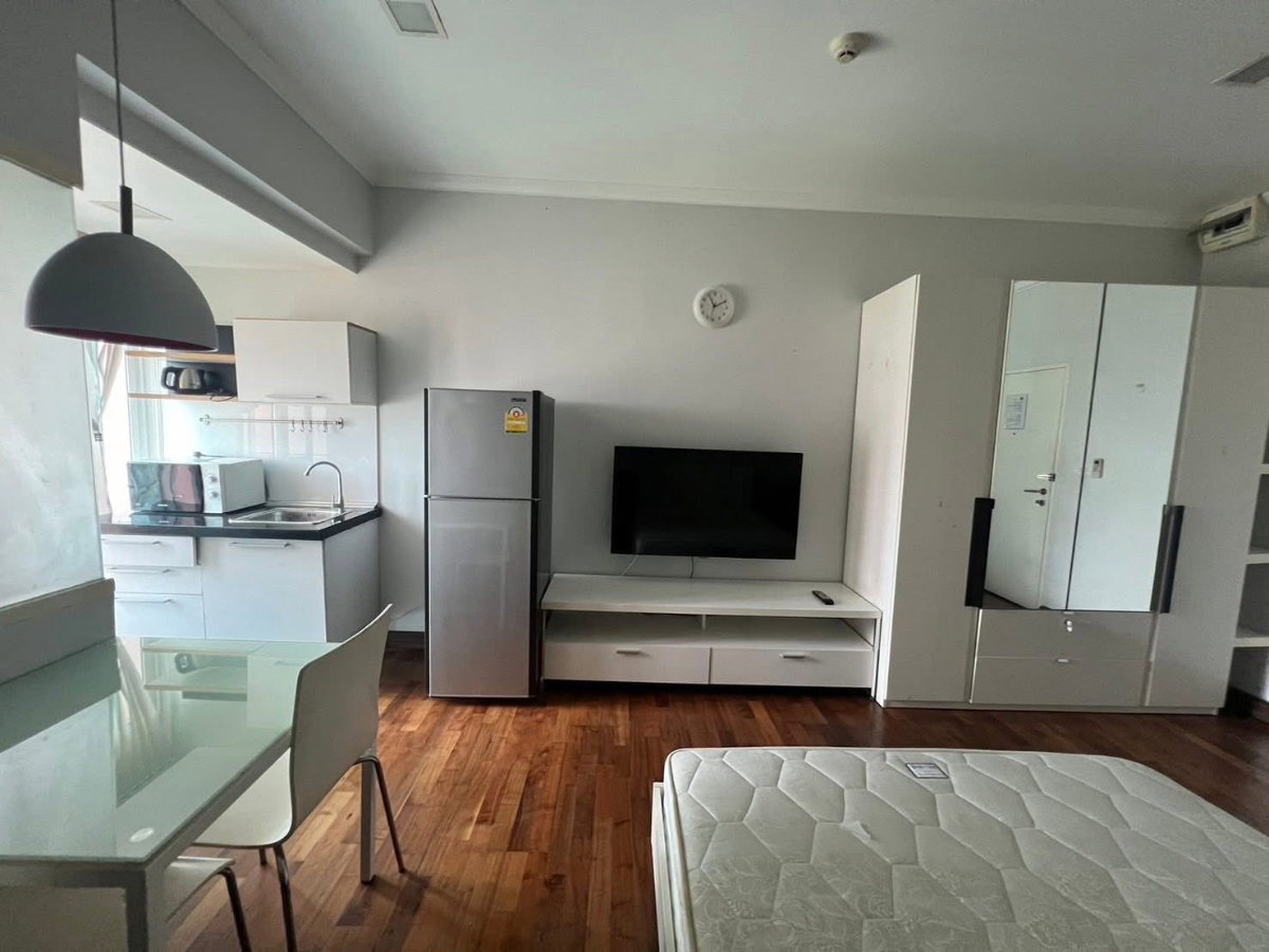 picture #SC14185​​​  📌 Sale | 🟦🟨Flawless Sathorn Residence🟥🟩𝑪𝒐𝒏𝒕𝒂𝒄𝒕𝑳𝑰𝑵𝑬:@𝒔𝒆𝒄𝒓𝒆𝒕𝒑𝒓𝒐𝒑𝒆𝒓𝒕𝒚 🔥✨ - 3/5