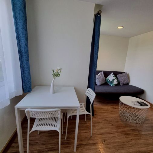 2-bed condo for rent, 55 sqm, J.W. Boulevard Srivara