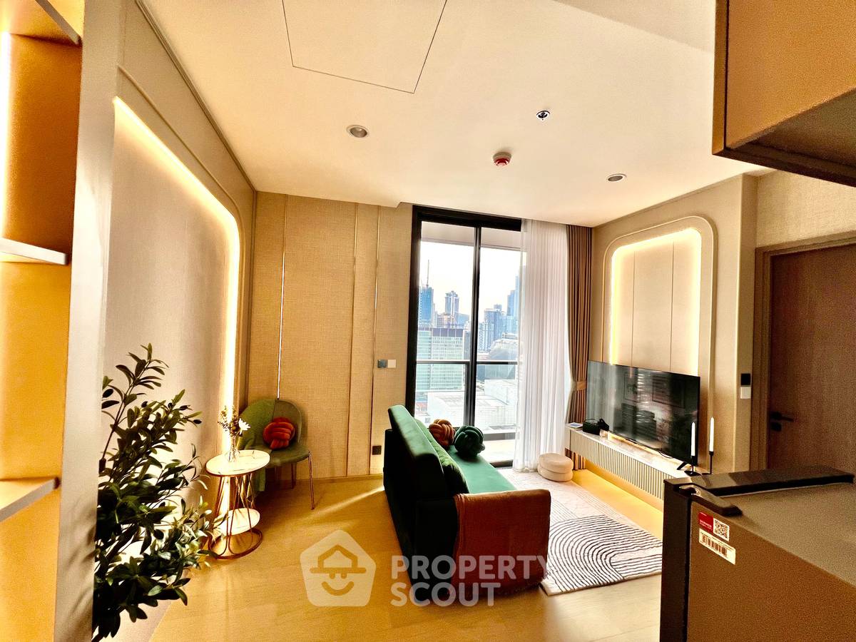 picture 1-BR Condo at The Extro Phayathai–Rangnam near BTS Victory Monument (ID 2191159) - 2/9