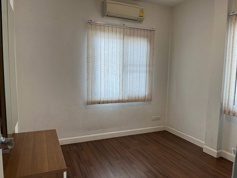 รูป ว่างแล้ว!! ให้เช่า บ้านเดี่ยว 2 ชั้น มบ. สราญสิริ พหลโยธิน-สายไหม (3 ห้องนอน, 2 ห้องน้ำ, พร้อมที่จอดรถ 2 คัน) - รูปที่ 3/11