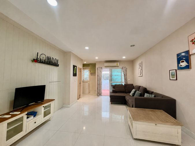 3-bed townhouse for sale, 149 sqm, 20 sq wah, Baan Klang Muang Rama 9
