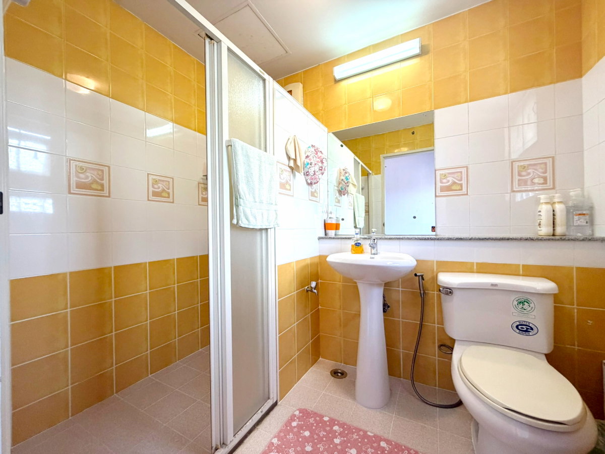 picture HK0666, House for sale 4 Br., Huaikwang - 17/19