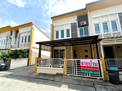 ขายทาวน์โฮม : ขายบ้านหลังมุม 19 ตร.วา โกลเด้นทาวน์พระราม2