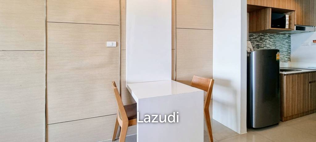 Seaview 60 SQ.M. Condo For Sale Patong Bay Hill - image 3