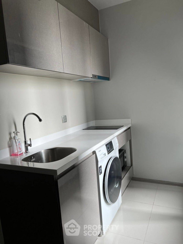picture 2-BR Condo 47 Sqm In Life Asoke - Rama 9, 300m to MRT Phra Ram 9 (ID 2541734) - 6/11