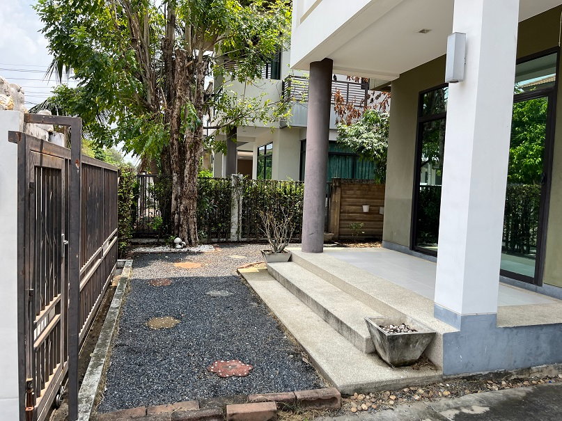 รูป ว่างแล้ว!! ให้เช่า บ้านเดี่ยว 2 ชั้น มบ. สราญสิริ พหลโยธิน-สายไหม (3 ห้องนอน, 2 ห้องน้ำ, พร้อมที่จอดรถ 2 คัน) - รูปที่ 9/11