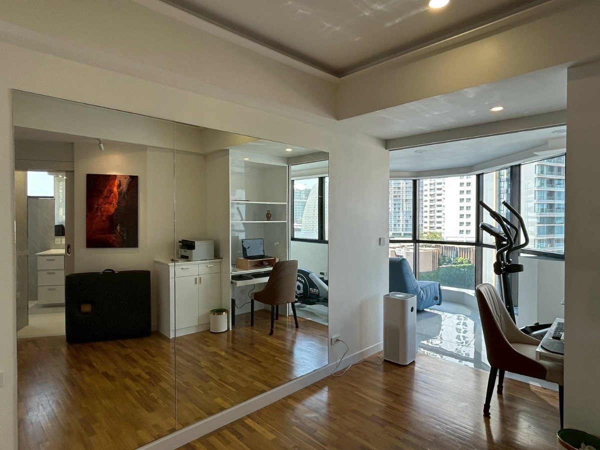 picture President Park Sukhumvit 24, very large room, pets allowed, Pet Friendly, near the BTS_Do899  - 9/19