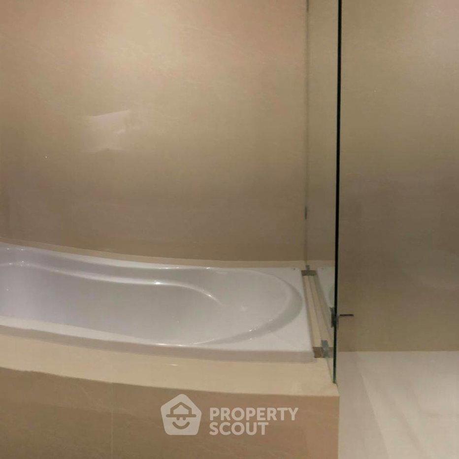 รูป คอนโด 2-ห้องนอน ที่ วีธารา สุขุมวิท 36 ใกล้ BTS ทองหล่อ (ID 512754) - รูปที่ 8/11
