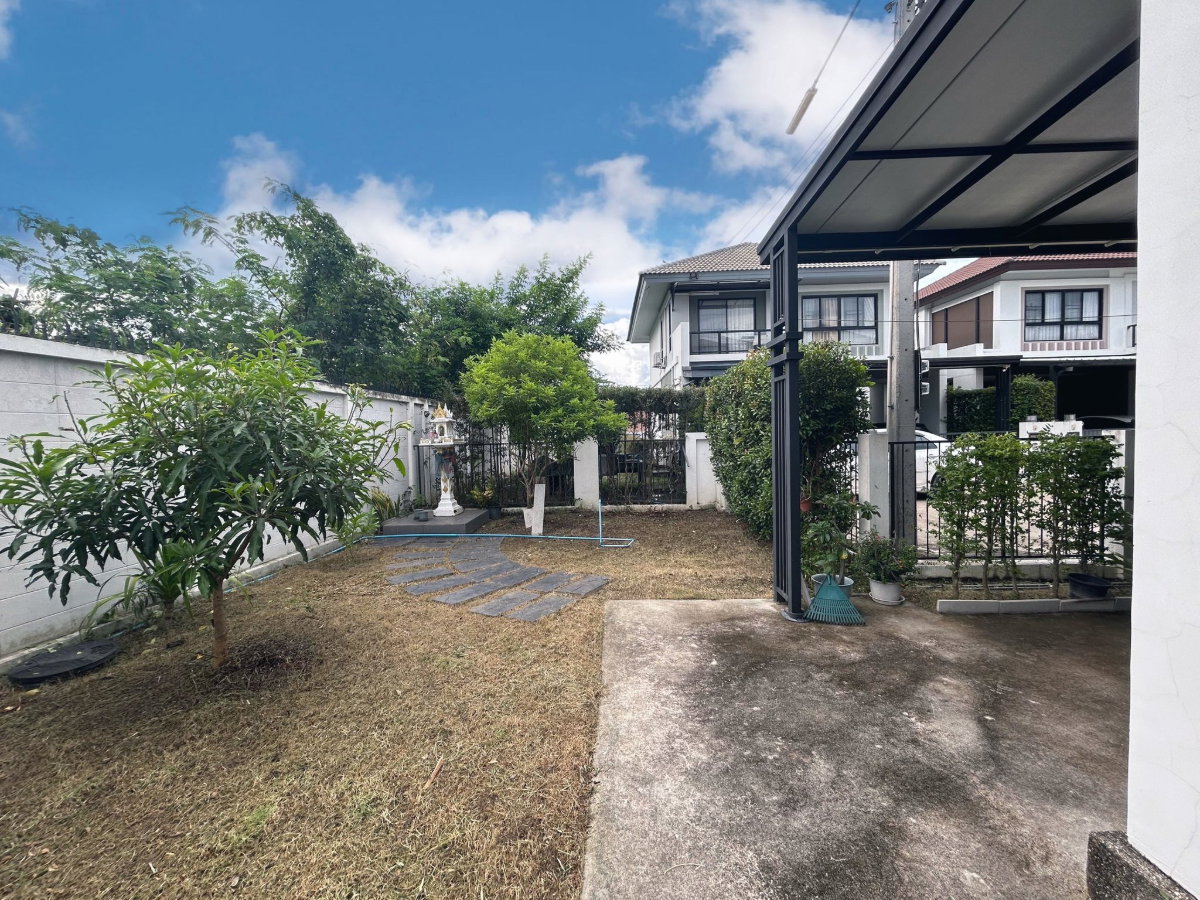 รูป ให้เช่าบ้านเดี่ยวสองชั้น ในโครงการ  ระบบรักษาความปลอดภัย 24 ชม  #A6-H0452 - รูปที่ 2/10