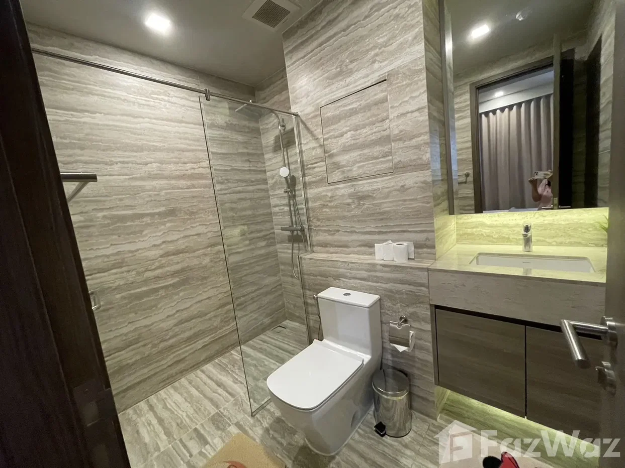 รูป คอนโดให้เช่า 1 ห้องนอน ในโครงการ เซอเลส อโศก 1361414 - รูปที่ 4/6