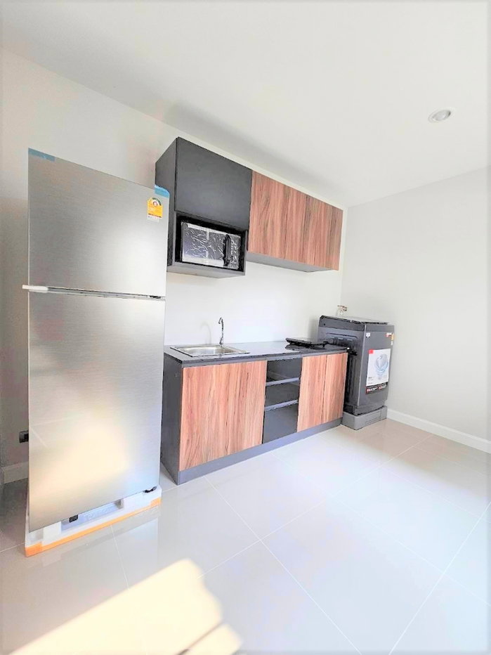 picture House for rent with 3 bedrooms and 3 toilets #A5-H0001 - 9/25