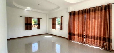 Houses for sale : City Center Gem! 94 sq.w. House in Rayong for Sale at Land Price – Don't Miss